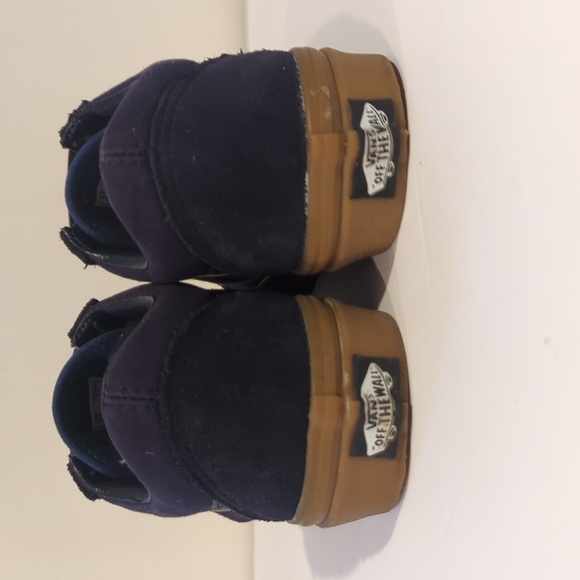 Vans Navy Suede Elastic Lace Gum Sole Sneakers Size 6.5 - Picture 5 of 11